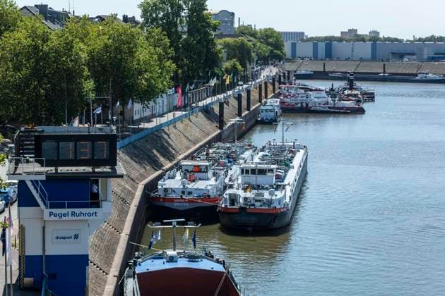 Pegel Ruhrort: Laut Vorhersage 1,33 m - der bisherige historische Tiefststand liegt bei 1,53. 12.08.2026 Duisburg ** NUR FÜR REDAKTIONELLE ZWECKE ** EDITORIAL USE ONLY **<p>Pegel Ruhrort: Laut Vorhersage 1,33 m - der bisherige historische Tiefststand liegt bei 1,53. 12.08.2026 Duisburg Deutschland NRW Duisburg Copyright: DanielxAttia