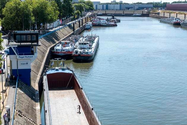 Pegel Ruhrort: Laut Vorhersage 1,33 m - der bisherige historische Tiefststand liegt bei 1,53. 12.08.2026 Duisburg ** NUR FÜR REDAKTIONELLE ZWECKE ** EDITORIAL USE ONLY **<p>Pegel Ruhrort: Laut Vorhersage 1,33 m - der bisherige historische Tiefststand liegt bei 1,53. 12.08.2026 Duisburg Deutschland NRW Duisburg Copyright: DanielxAttia