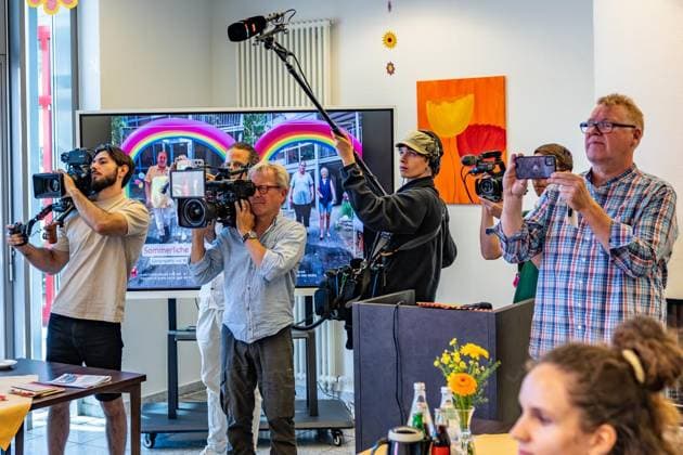 Laumann im Alfred-Delp-Haus ** NUR FÜR REDAKTIONELLE ZWECKE ** EDITORIAL USE ONLY **<p>Gesundheitsminister Laumann besucht am Mittwoch, den 12.08.2026 die Senioreneinrichtung Alfred-Delp-Haus in Dinslaken. Es geht um Klimatisierung. Großes Presseaufgebot. Deutschland NRW Dinslaken Copyright: ErwinxPottgiesser