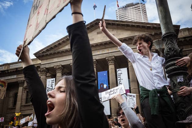 ONE NATION STUDENT PROTEST, Thousands expressed their displeasure at the rise of the One Nation Party during a rally of high school and university students opposed to the policies of Pauline Hanson and One Nation at State Library Victoria in Melbourne, Thursday, August 13, 2026. ( NO ARCHIVING Melbourne Victoria AUSTRALIA  Copyright: xCHRISTOPHERxHOPKINSx 20260813161115208669