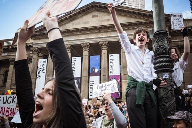 ONE NATION STUDENT PROTEST, Thousands expressed their displeasure at the rise of the One Nation Party during a rally of high school and university students opposed to the policies of Pauline Hanson and One Nation at State Library Victoria in Melbourne, Thursday, August 13, 2026. ( NO ARCHIVING Melbourne Victoria AUSTRALIA  Copyright: xCHRISTOPHERxHOPKINSx 20260813196687077514