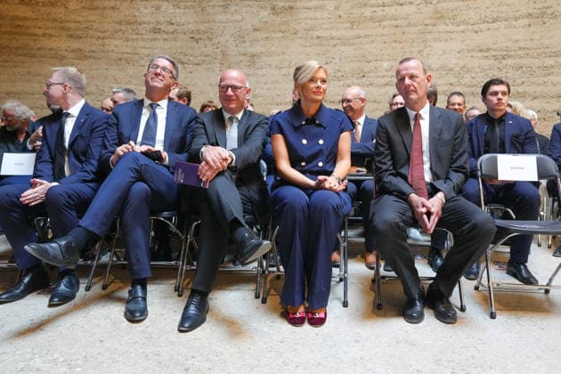 Gedenkveranstaltung 65. Jahrestag des Berliner Mauerbaus (l-r) Erste Reihe, Kulturstaatsminister Wolfram Weimer, Kai Wegener, Julia Kloeckner und Axel Klausmeier bei der Gedenkveranstaltung zum 65. Jahrestag des Berliner Mauerbaus, Berlin, 13.08.2026 Berlin Berlin Deutschland