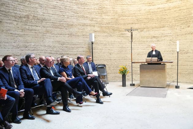 Gedenkveranstaltung 65. Jahrestag des Berliner Mauerbaus Pfarrer Thomas Jeutner bei seiner Rede und Ansprache im Gottesdienst im Rahmen der Gedenkveranstaltung zum 65. Jahrestag des Berliner Mauerbaus, Berlin, 13.08.2026 Berlin Berlin Deutschland
