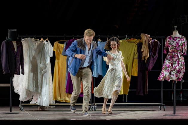 13.08.2026, Saarland, Ensdorf. Die West Side Story feiert am Donnerstagabend am Saarpolygon im Rahmen der diesjährigen Opernfestspiele mit zahlreichen Ehrengästen aus Politik, Kultur und Wirtschaft Premiere.