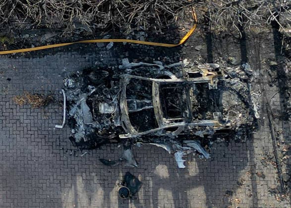 August 14, 2026, Stourbridge, West Midlands, UK: Stourbridge, UK. Damaged caused to homes and cars in the Stourbridge area of Birmingham, West Midlands, after fires broke out yesterday afternoon in record temperatures. The UK experienced its hottest day of the year on Thursday, with a peak of 38.1 degrees celsius recorded at Kew Gardens. Stourbridge UK  - ZUMAl94_ 20260814_zaf_l94_011 Copyright: xIoannisxAlexopoulosx