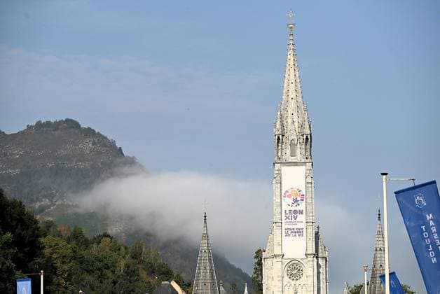 AUGUST 15, LOURDES, BASTIEN ARBERET, MAXPPP, 153rd National Assumption Pilgrimage, Mass on the Meadow for August 15, 2026, at the Sanctuary of Our Lady of Lourdes, Hautes-Pyrénées 153rd National Assumption Pilgrimage: Mass on the Meadow for August 15, 2026, at the Sanctuary of Our Lady of Lourdes, Hautes-Pyrénées LOURDES HAUTES-PYRÉNÉES FRANCE Copyright: xBASTIENxARBERET MAXPPP MAXPPPxBASTIENxARBERETx ARB_4410 ARBx4410