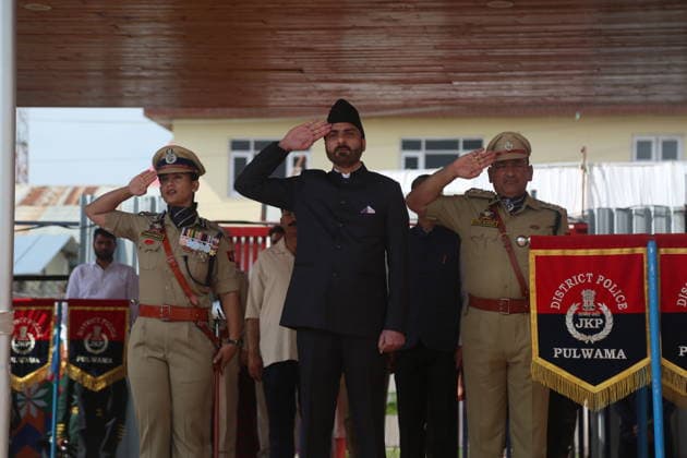 India: The 80th Independence Day Pulwama celebrated the 80th Independence Day with patriotic fervor and enthusiasm at DPL Pulwama. Deputy Commissioner of Pulwama, Dr. Basharat Qayoom, hoisted the National Tricolour during the celebration, marking the occasion with a strong spirit of patriotism and national pride. Pulwama Jammu & Kashmir India Copyright: NisarxUlxHaqxAllaie