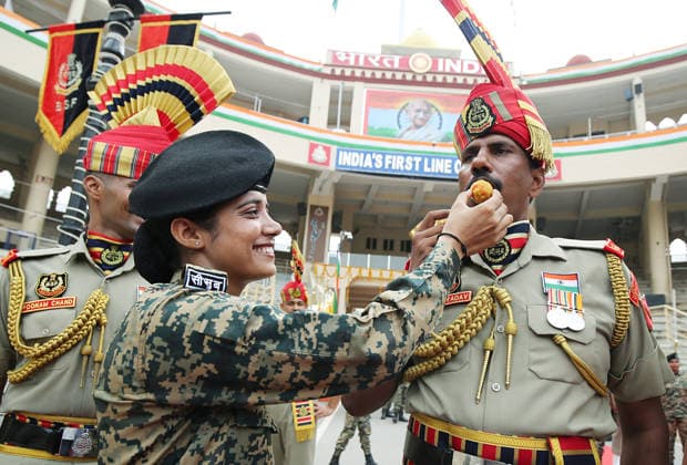 RECORD DATE NOT STATED 80th Independence Day celebrations at the Attari Wagha border Amritsar, Aug 15 (ANI): Border Security Force (BSF) soldiers offer sweets to each other during the Beating Retreat ceremony on the occasion of 80th Independence Day, at Attari Wagha border, in Amritsar on Saturday. Amritsar Punjab India Copyright: xANIx ANI_20260815440