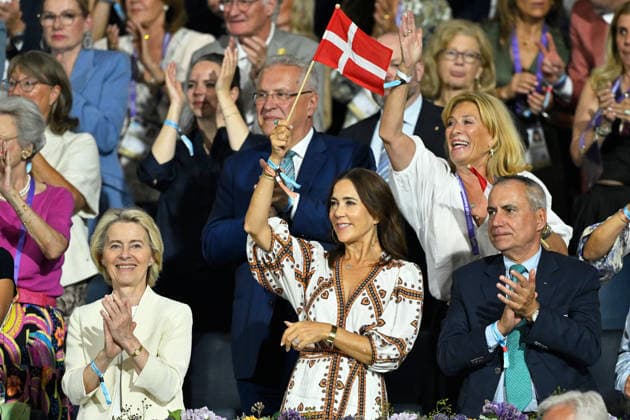 Aachen, Hauptstadion, 15.08.26, GER, FEI World Championships Aachen 2026, Lindt-Preis, Grand Prix Freestyle Dressur Bild: v.li. Ursula VON DER LEYEN (Präsidentin der Europaeischen Kommission, Königin Mary von Daenemark (Ehefrau von König Frederik X) und Dressur-Teamchefin Helle Jeanette KRASNIK TROLLE (Daenemark) Nordrhein-Westfalen Deutschland