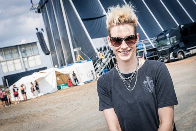 Die deutsche Rockmusikerin Deine Cousine (Ina Bredehorn) am dritten Festival Tag des Highfield 2026 Highfield 2026 - Tag 3 - Deine Cousine