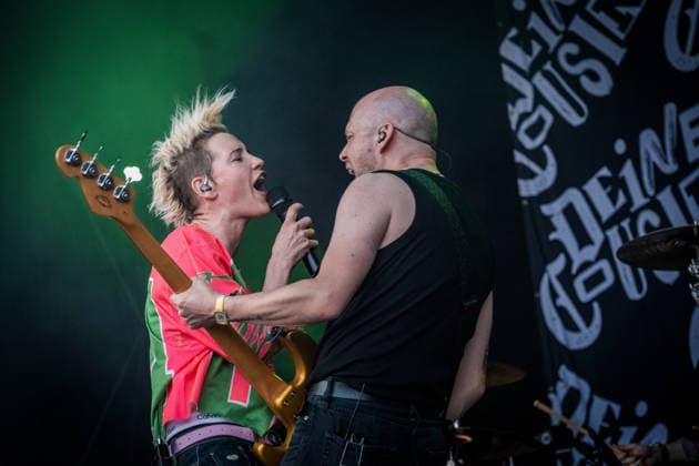Die Deutsche Rockmusikerin Deine Cousine (Ina Bredehorn) am dritten Festival Tag des Highfield 2026 Highfield 2026 -Tag 3 - Deine Cousine