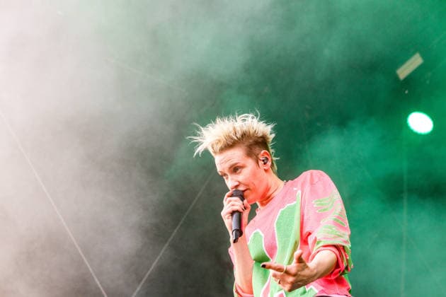 Die Deutsche Rockmusikerin Deine Cousine (Ina Bredehorn) am dritten Festival Tag des Highfield 2026 Highfield 2026 -Tag 3 - Deine Cousine