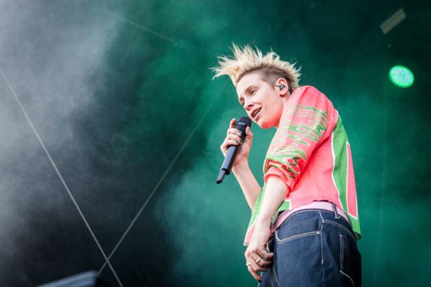 Die Deutsche Rockmusikerin Deine Cousine (Ina Bredehorn) am dritten Festival Tag des Highfield 2026 Highfield 2026 -Tag 3 - Deine Cousine