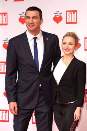 Wladimir Klitschko und Hayden Panettiere bei der Ein Herz für Kinder Gala am 05.12.2015 in Berlin Hayden Panettiere ist im Alter von 36 Jahren gestorben
