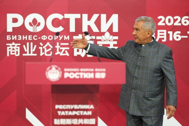RUSSIA, REPUBLIC OF TATARSTAN - AUGUST 17, 2026: Rustam Minnikhanov, Head of the Republic of Tatarstan, Chairman of the Association of Innovative Regions of Russia, gestures during a ceremony to open the 2026 Russia-China Business Forum titled Sprouts: Russia and China Mutually Beneficial Cooperation and held at the Kazan Expo International Exhibition Centre in Bolshiye Kabany, southeast of Kazan. TASS Host Photo Age Russia  - ZUMAt113 20260817_zaa_t113_026 Copyright: xYegorxAleyevx
