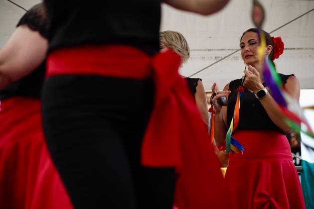 Scene at the 2026 Málaga Fair: Several women, dressed in traditional flamenco outfits, stroll through the Cortijo de Torres grounds during the Málaga Fair. August 17, 2026, in Málaga, Andalusia, Spain. The capital of the Costa del Sol celebrates its big week, during which locals and visitors gather to enjoy the festive atmosphere and the many activities the Feria has to offer. August 17, 2026, in Málaga, Andalusia, Spain Málaga, Andalusia, Spain Spain Copyright: xÃlexxZeax 7718774