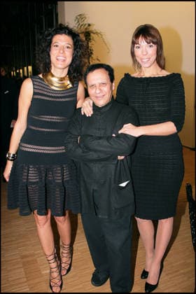News from August 18, 2026: Mathilde Favier, Dior’s director of public relations, and her partner, film producer Nicolas Altmayer, died yesterday in a car accident in the Deux-Sèvres department. CAMILLE MICELI, AZZEDINE ALAIA AND MATHILDE AGOSTINELLI AT THE SOCIETE DES AMIS DU MUSEE NATIONAL D’ART MODERNE EVENT AT THE POMPIDOU CENTER IN PARIS, Paris, France  Copyright: xBERTRANDxRINDOFFxPETROFFx xBESTIMAGExBERTRANDxRINDOFFxPETROFFx xBESTIMAGEx