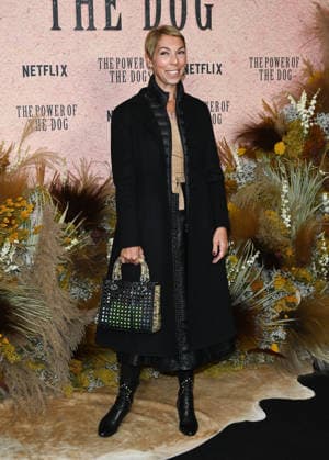 News from August 18, 2026: Mathilde Favier, Dior’s director of public relations, and her partner, film producer Nicolas Altmayer, died yesterday in a car accident in the Deux-Sèvres department. Mathilde Favier attended the premiere of the film *The Power of the Dog* at the UGC Normandie theater in Paris on October 18, 2021, ahead of its release on Netflix. UGC Normandie in Paris on October 18, 2021; Coadic Guirec; Bestimage; *The Power of the Dog* premiere at the UGC Normandie cinema on October 18, 2021, in Paris, France; Paris, France Copyright: xCOADICxGUIRECx xBESTIMAGExCOADICxGUIRECx xBESTIMAGEx