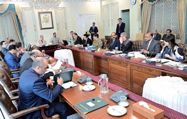 August 18, 2026, Pakistan: Prime Minister Muhammad Shehbaz Sharif Chairs Cabinet Committee on Energy Meeting in Islamabad Pakistan  - ZUMAas3_ 20260818_zaf_as3_006 Copyright: xPPIx