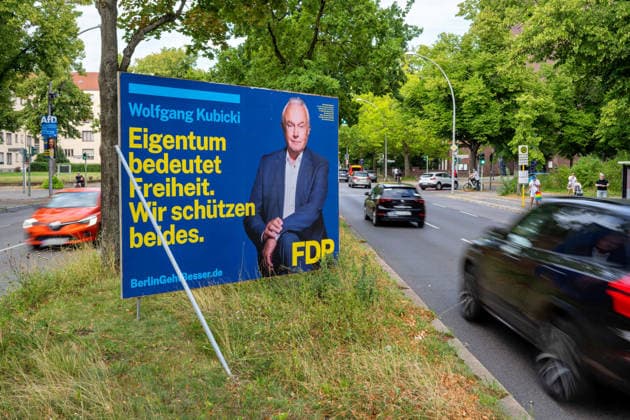 Berlin,05.08.2026,Wahlplakat der Partei FDP Wolfgang Kubicki zur Wahl zum 20.Abgeordnetenhaus von Berlin sowie zu den Bezirksverordnetenversammlungen am 20.09.2026.