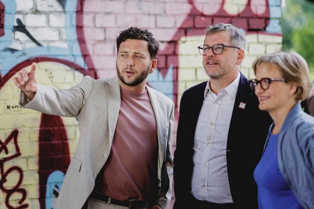 (L-R) Felix Banaszak, Co-Vorsitzender von Buendnis 90 Die Gruenen, Werner Graf, Spitzenkandidat von Buendnis 90 Die Gruenen fuer die Abgeordnetenhaus-Wahl in Berlin, und Franziska Brantner, Co-Vorsitzende von Buendnis 90 Die Gruenen, aufgenommen im Rahmen der Klausur des Bundesvorstandes von Buendnis 90 Die Gruenen in Berlin, 28.08.2026. Berlin Deutschland Copyright: xFlorianxGaertnerx