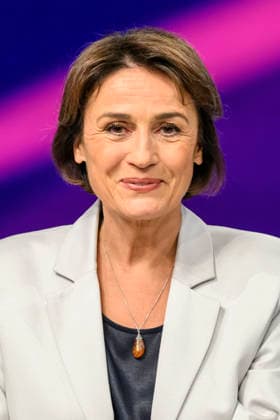 v.l.: Sandra Maischberger,, GER, Berlin, Studio, zu Gast bei Maischberger, politische Talkshow, TV, Format, mit Moderatorin Sandra Maischberger, Das Erste, aus Adlershof Am Studio 20, 01.09.2026, Copyright: HMBxMedia UwexKoch
