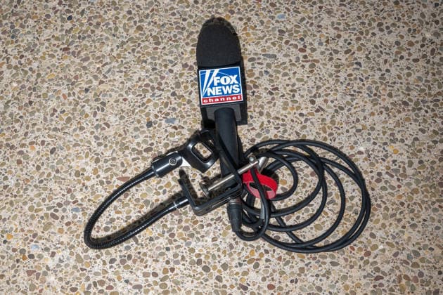 September 2, 2026, Bellefonte, Pa, United States: Fox News microphone in Bellefonte, Pennsylvania on September 2, 2026. Bellefonte United States - ZUMAt177 20260902_znp_t177_002 Copyright: xJohnxTaggartx