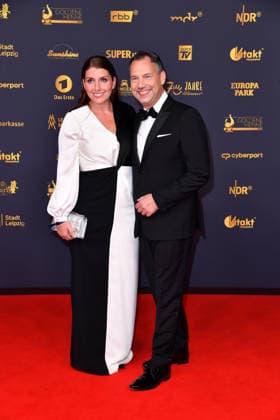 Sebastian Fitzek und Frau Linda Fitzek bei der Verleihung GOLDENE HENNE 2026 in der Leipziger Messe in Leipzig am 04.09.2026