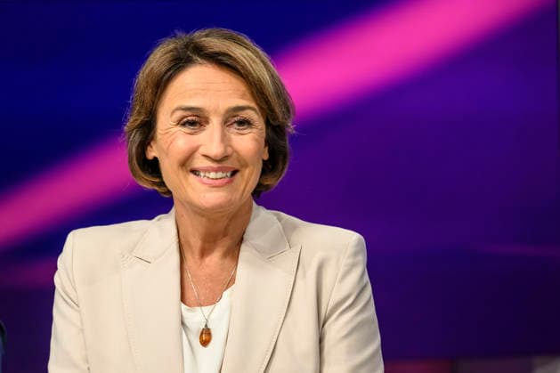 v.l. Sandra Maischberger, GER, Berlin, Studio, zu Gast bei – Maischberger, politische Talkshow, TV, Format, mit Moderatorin – Sandra Maischberger, Das Erste, aus Adlershof – Am Studio 20, 08.09.2026, Copyright: HMBxMedia UwexKoch