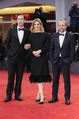 Foto IPP Daniele Cifala’ Venezia 10 09 2026 Un Peu Avant Minuit Screening - The 83rd Venice International Film Festival nella foto : Melvil Poupaud, Chiara Mastroianni and Nicolas Pariser attend the Un Peu Avant Minuit Screening during the 83rd Venice International Film Festival at Sala Grande on September 10, 2026 in Venice, Italy. Italy Photo Press - World Copyright Un Peu Avant Minuit Screening