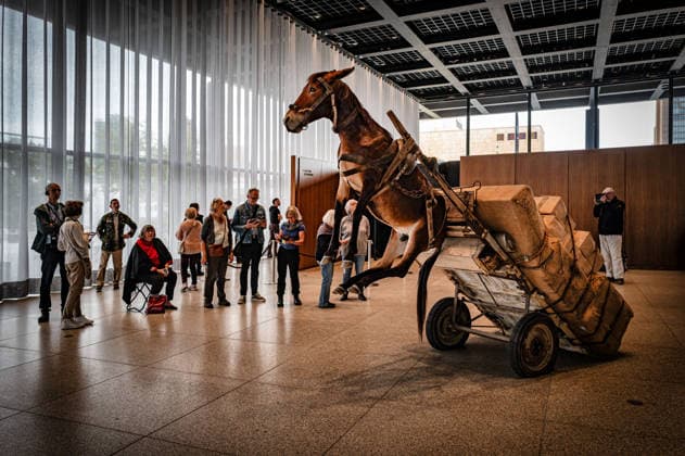 Berlin Tiergarten; Kulturforum Neue Nationalgalerie; Ausstellung Maurizio Cattelan. NIGHT Preis der Nationalgalerie 2026 - 11.09.2026 *nur für redaktionelle Berichterstattung Kulturforum