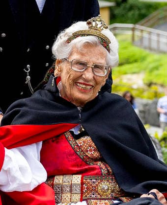 Prinzessin Astrid von Norwegen ist tot 31-08-2024 Norway Princess Astrid Mrs Ferner arriving at Hotel Union on Vinjevollen in Geiranger after the wedding of Princess Martha Louise and American Shaman Durek. Â  Copyright: xPPEx
