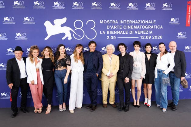 News - Ritorno a Buenos Aires Photocall - The 83rd Venice International Film Festival Cast and crew attend the Ritorno a Buenos Aires Photocall during the 83rd Venice International Film Festival at Palazzo del Casino on September 11, 2026 in Venice, Italy. Photo: Cinzia Camela. Lido di Venezia Palazzo del Cinema Italy Copyright: xCinziaxCamelax xLiveMediax LPN_2664318