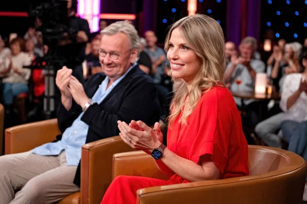 MDR - Riverboat. Ärztin und Moderatorin Dr. Julia Fischer anläßlich der Aufzeichnung der MDR - Talkshow Riverboat am 11.09.2026 in der Mediacity Leipzig. 20260911ADO0025