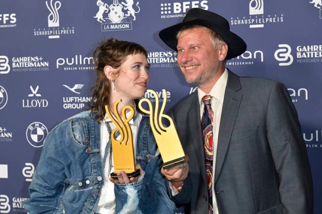 Lia von Blarer und Robert Stadlober bei der Verleihung des Deutschen Schauspielpreises 2026 im Hotel Pullman Berlin Schweizerhof. Berlin, 11.09.2026