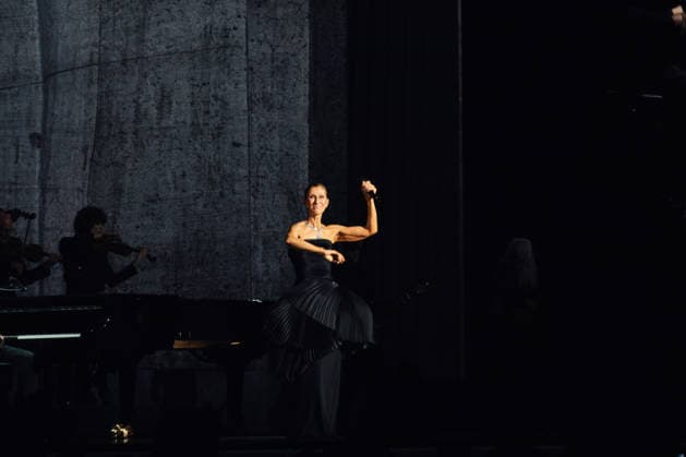 Celine Dion, wearing a Boucheron outfit and jewelry, during her first concert at the Plénitude Arena in Paris La Défense on September 12, 2026 Celine Dion, wearing a Boucheron outfit and jewelry, during her first concert at the Plénitude Arena in Paris La Défense on September 12, 2026, Paris La Défense, France  Copyright: xAgencex xBestimagexAgencex xBestimagex