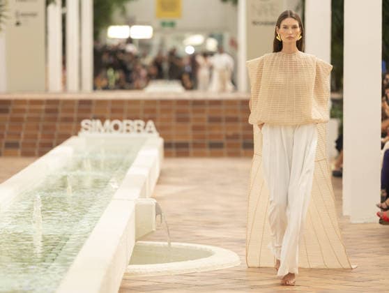 Simorra Fashion Show at Mercedes-Benz Fashion Week Simorra fashion show as part of Mercedes-Benz Fashion Week, held at the Greenhouse of the Palacio de Cristal in Arganzuela on September 14, 2026, in Madrid, Spain. SIMORRA was founded in 1978 by Javier Simorra. In 2016, the brand entered a new phase of modernization with the addition of the Dimas family. With extensive experience in the textile industry, the family-owned group began a process of modernization focused primarily on highlighting the materials. SEPTEMBER 14, 2026 Madrid, Spain  Copyright: xEduardoxParrax 7774696