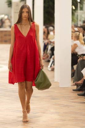 Simorra Fashion Show at Mercedes-Benz Fashion Week Simorra fashion show as part of Mercedes-Benz Fashion Week, held at the Greenhouse of the Palacio de Cristal in Arganzuela on September 14, 2026, in Madrid, Spain. SIMORRA was founded in 1978 by Javier Simorra. In 2016, the brand entered a new phase of modernization with the addition of the Dimas family. With extensive experience in the textile industry, the family-owned group began a process of modernization focused primarily on highlighting the materials. SEPTEMBER 14, 2026 Madrid, Spain  Copyright: xEduardoxParrax 7774697