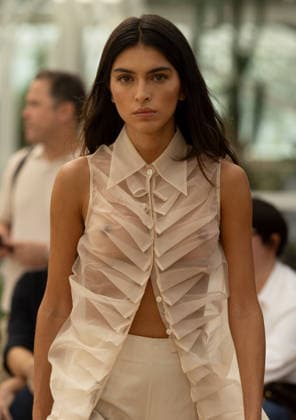 Simorra Fashion Show at Mercedes-Benz Fashion Week Simorra fashion show as part of Mercedes-Benz Fashion Week, held at the Greenhouse of the Palacio de Cristal in Arganzuela on September 14, 2026, in Madrid, Spain. SIMORRA was founded in 1978 by Javier Simorra. In 2016, the brand entered a new phase of modernization with the addition of the Dimas family. With extensive experience in the textile industry, the family-owned group began a process of modernization focused primarily on highlighting the materials. SEPTEMBER 14, 2026 Madrid, Spain  Copyright: xEduardoxParrax 7774701