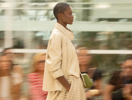 Simorra Fashion Show at Mercedes-Benz Fashion Week Simorra fashion show as part of Mercedes-Benz Fashion Week, held at the Greenhouse of the Palacio de Cristal in Arganzuela on September 14, 2026, in Madrid, Spain. SIMORRA was founded in 1978 by Javier Simorra. In 2016, the brand entered a new phase of modernization with the addition of the Dimas family. With extensive experience in the textile industry, the family-owned group began a process of modernization focused primarily on highlighting the materials. SEPTEMBER 14, 2026 Madrid, Spain  Copyright: xEduardoxParrax 7774703