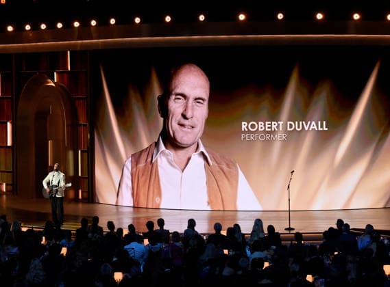 Noah Kahan performs on stage during the 78th annual Primetime Emmy Awards at the Peacock Theater in Los Angeles on Monday, September 14, 2026.  LAP20260914180 JIMxRUYMEN