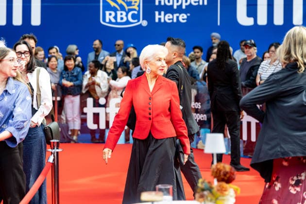 2026 Toronto International Film Festival - A Talent For Murder Premiere Helen Mirren attends the premiere of A Talent For Murder during the 2026 Toronto International Film Festival at Roy Thomson Hall on September 14, 2026 in Toronto, Ontario. Toronto Roy Thomson Hall Ontario Canada Copyright: xPicjer imageSPACEx