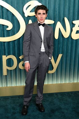 LOS ANGELES, CALIFORNIA - SEPTEMBER 14: Charlie Evans at the The Walt Disney Company s Emmy Awards Celebration at Vibiana on September 14, 2026.Credit: USA - ZUMAa123 20260914_zaa_a123_208 Copyright: xAdMediax