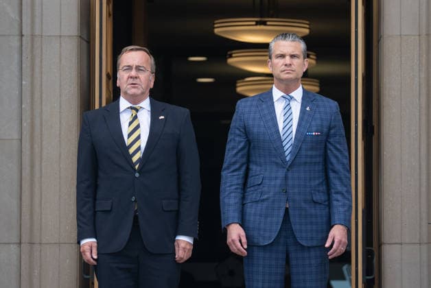 Secretary Hegseth hosts German Defense Minister Pistorius at Pentagon ARLINGTON, UNITED STATES - SEPTEMBER 15: U.S. Secretary of Defense Pete Hegseth (R) welcomes German Defense Minister Boris Pistorius (L) during an enhanced honor cordon at the Pentagon in Arlington, Virginia, on September 15, 2026. Hegseth and Pistorius met to discuss a range of bilateral issues. Mehmet Eser Anadolu Arlington United States. Editorial use only. Please get in touch for any other usage.  Copyright: x2026xAnadoluxMehmetxEserx
