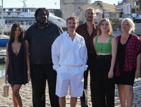 Celebrites : 19 rd Festival Fiction de la Rochelle LA ROCHELLE, FRANCE September 15:ZAHIA Dehar VERONIQUE RUGGIA and VERONIQUE RUGGIA Attendees at the PAOLO photocall at the port of La Rochelle on September 15, 2026, in La Rochelle, France. Photo: Laurent Lairys. la rochelleFrance  Copyright: xLaurentxLairysx