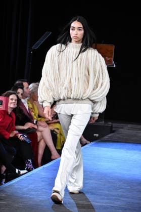 NEW YORK, NY- SEPTEMBER 15: Lorena Saravia Model at the Vanderbilt & Seewald Global Studio Fashion Show at Grand Central Terminal-Vanderbilt Hall on September 15, 2026 in New York City. Copyright: xmpi099 MediaPunchx