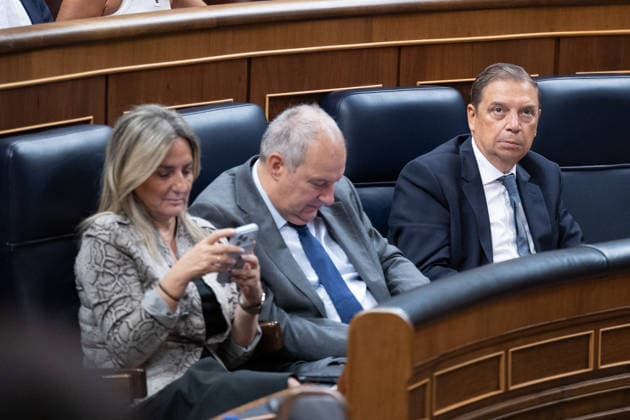 The Government Once Again Faces Questions from Congress on the Crisis in Ceuta I D The Minister of Education, Vocational Training, and Sports, Milagros Tolón, and the Minister of Industry and Tourism, Jordi Hereu, and the Minister of Agriculture, Fisheries, and Food, Luis Planas, during a question-and-answer session with the government in the Congress of Deputies on September 16, 2026, in Madrid, Spain. The migration crisis that Ceuta has been experiencing since last July is once again the focus of the opposition’s questions to the government during the question period, with inquiries such as what the plans are for the autonomous city or whether the government believes that Spain’s image abroad has been tarnished by the irregular entry of  Copyright: xJesusxHellinx 7778311