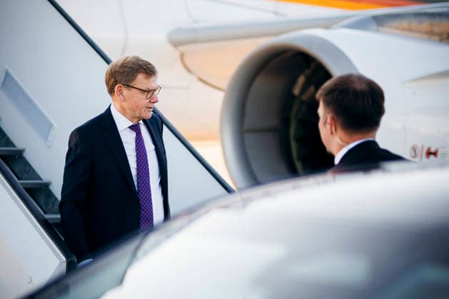 Johann Wadephul (CDU), Bundesaussenminister, aufgenommen bei der Ankunft am Flughafen Muenchen Franz Josef Strauss . Muenchen, 15.09.2026. Fotografiert im Auftrag des Auswaertigen Amtes (AA) Muenchen Deutschland Copyright: xFelixxZahnx
