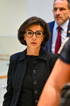 Rachida Dati, who received 900,000 euros in fees from Renault Nissan, is appearing before the Paris Criminal Court in a trial for corruption and influence peddling in Paris, France, on September 16, 2026. Six afternoons of hearings are scheduled, through September 28, to allow her to explain the 900,000-euro attorney’s fees paid by Renault-Nissan between 2010 and 2012, while she was a Member of the European Parliament. Christian Liewig Bestimage Rachida Dati, who received 900,000 euros in legal fees from Renault Nissan, is appearing before the Paris Criminal Court for a trial on charges of corruption and influence peddling in Paris, France, on September 16, 2026. Six afternoon hearings are scheduled, running through September 28, to allow  Copyright: xChristianxLiewigx xBestimagexChristianxLiewigx xBestimagex