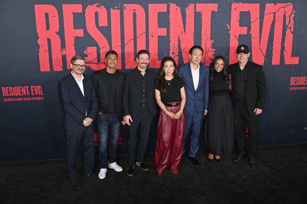 Carter Swan, Asad Qizilbash, Oliver Berben, Miri Yoon, Roy Lee, Nicole Brown und Robert Kulzer bei der Weltpremiere des Kinofilms Resident Evil im United Theater on Broadway. Los Angeles, 15.09.2026